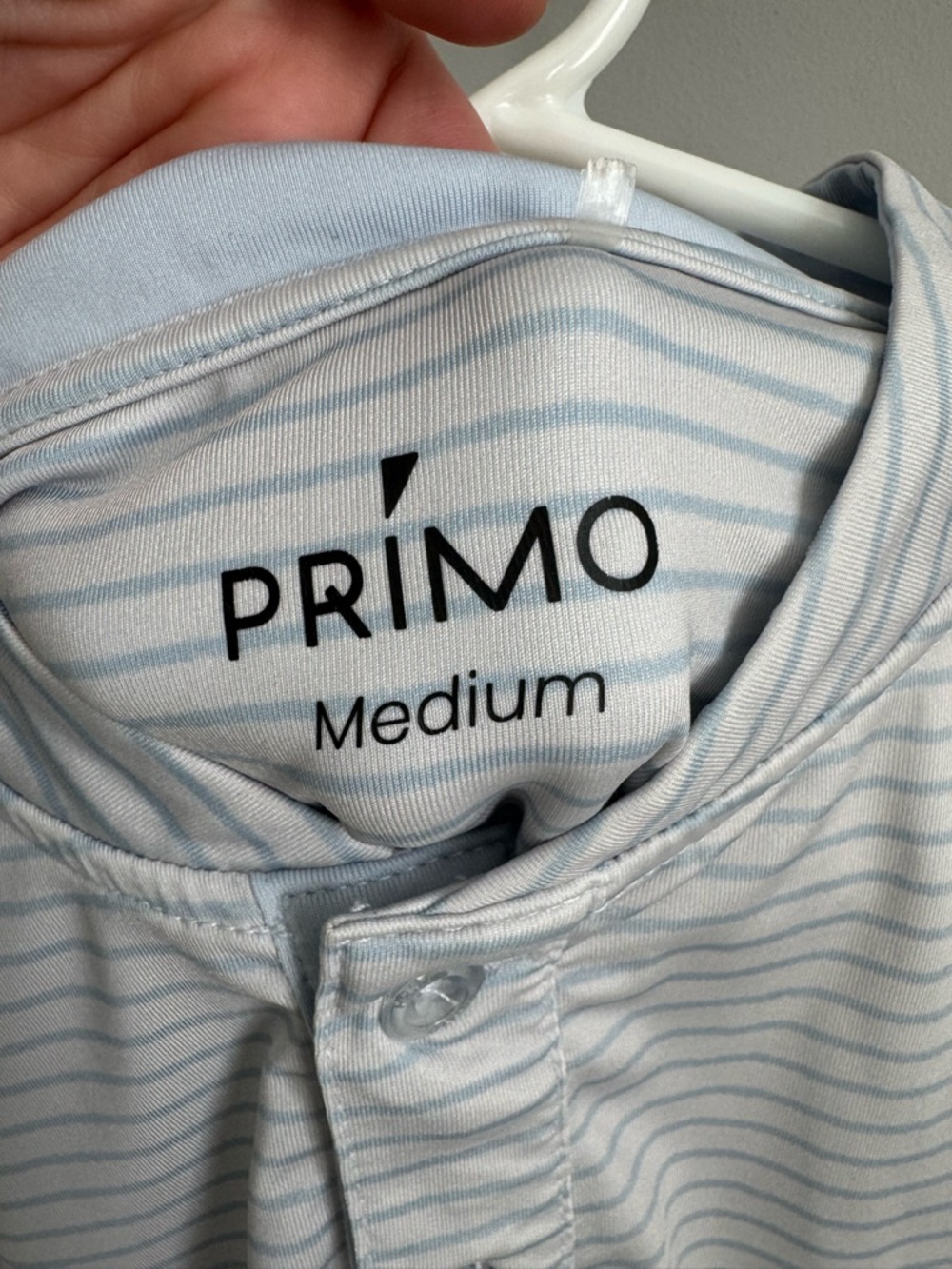 Primo Golf Band Collar Polo Shirt Men Medium White Blue Stripe Performance - Picture 2 of 3